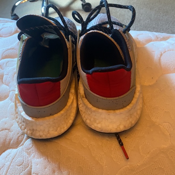 Size 8 1/2 eq sport nmds. Most comfortable shoes of all time also look sick. - Picture 3 of 3